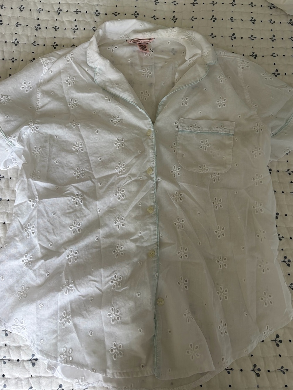 Victoria’s Secret White Eyelet Pajama Set with Blue Trim - Picture 2 of 3
